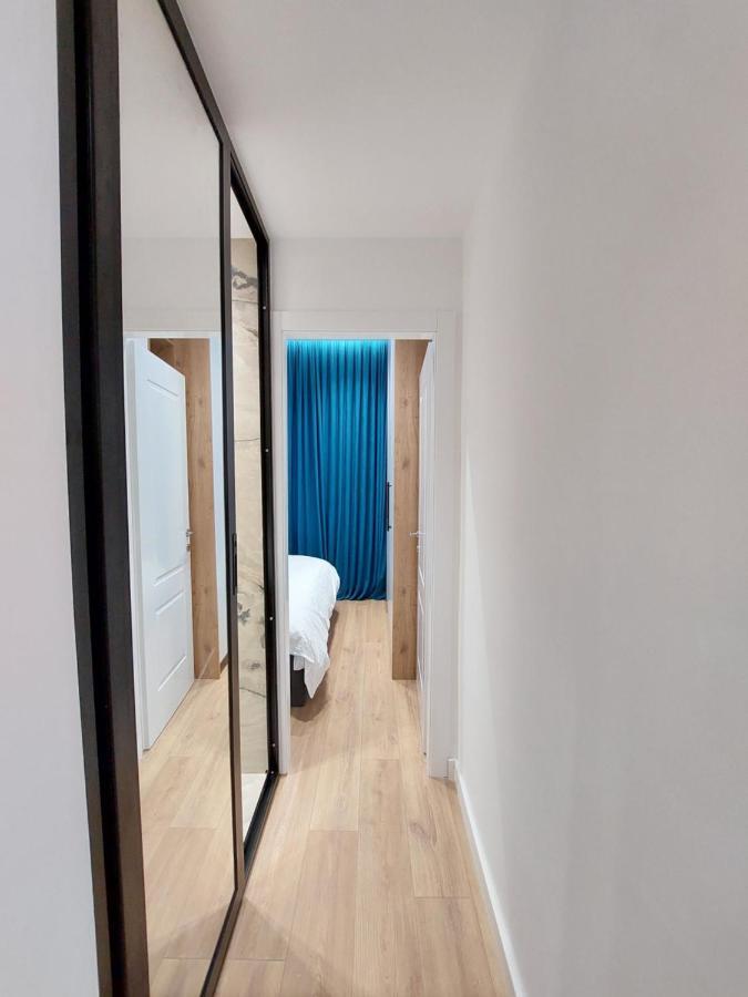 Luxury Apartments Blloku Tirana Exterior foto